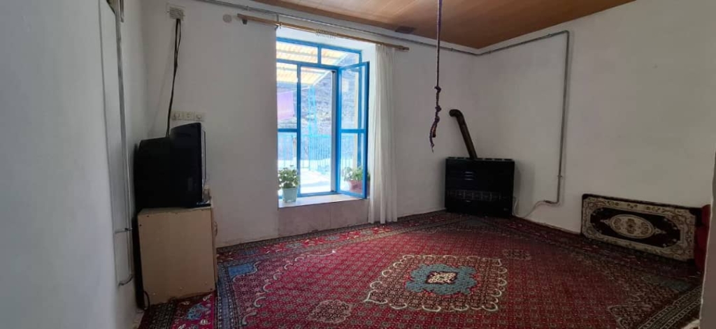 اقامتگاه بوم‌گردی سولین در سنندج گلین